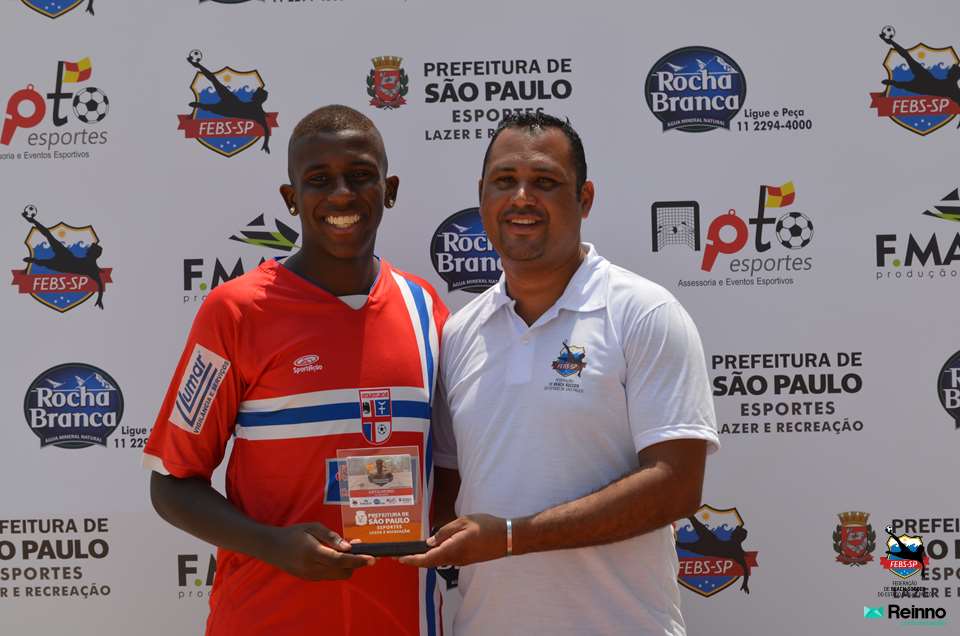 Henrique do A.D. Guarulhos foi artilheiro da competição com 7 gols